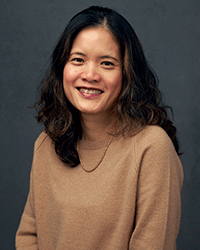 Dr. Jennifer Tsang (she/her), MD, PhD, FRCPC, ABOM