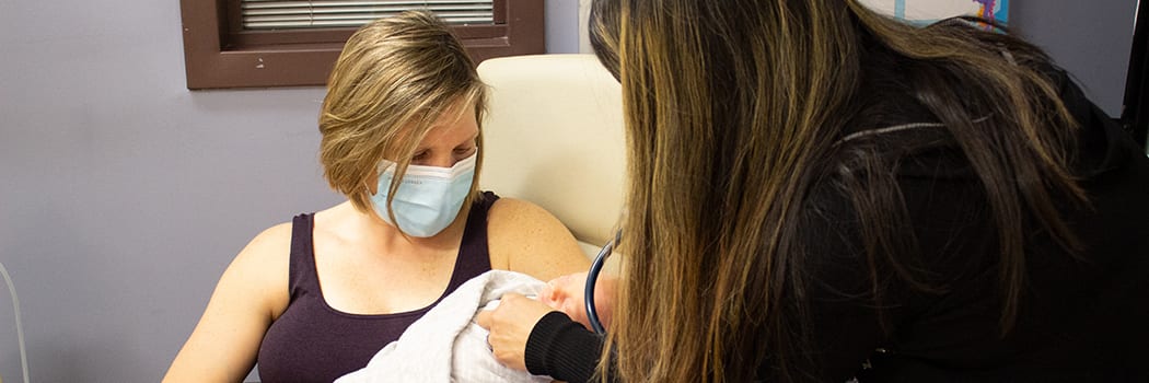 Baby with mother in NICU